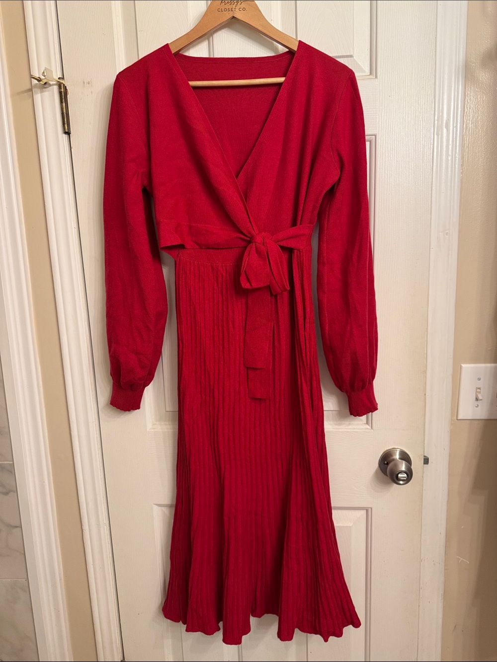 Red Long-Sleeve  Midi Dress